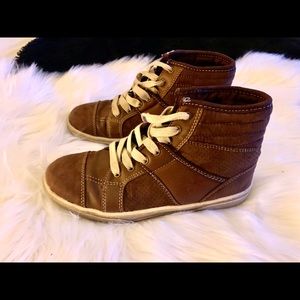 Kenneth Cole boys shoe sneaker